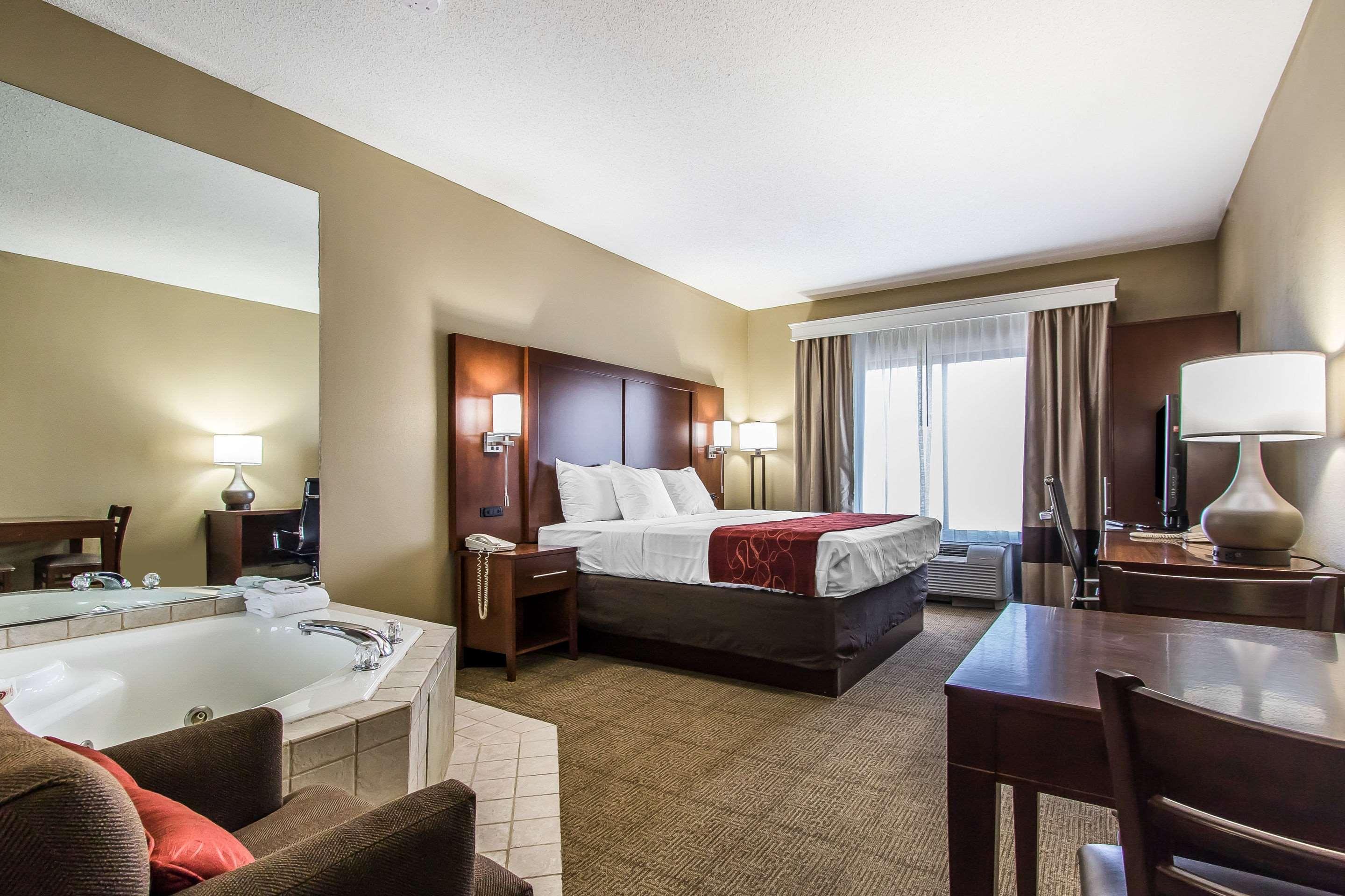 Comfort Suites Effingham Eksteriør billede