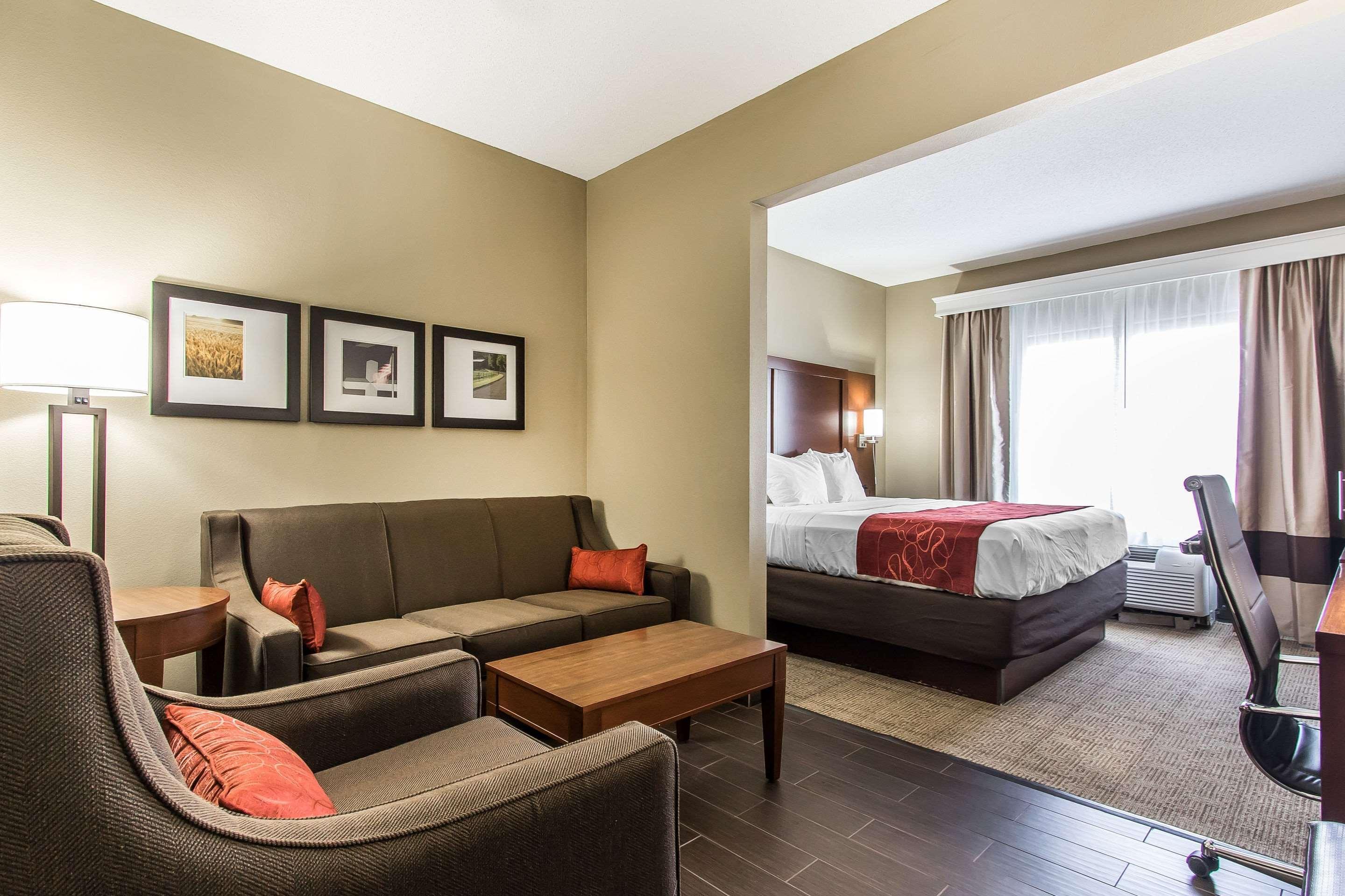 Comfort Suites Effingham Eksteriør billede