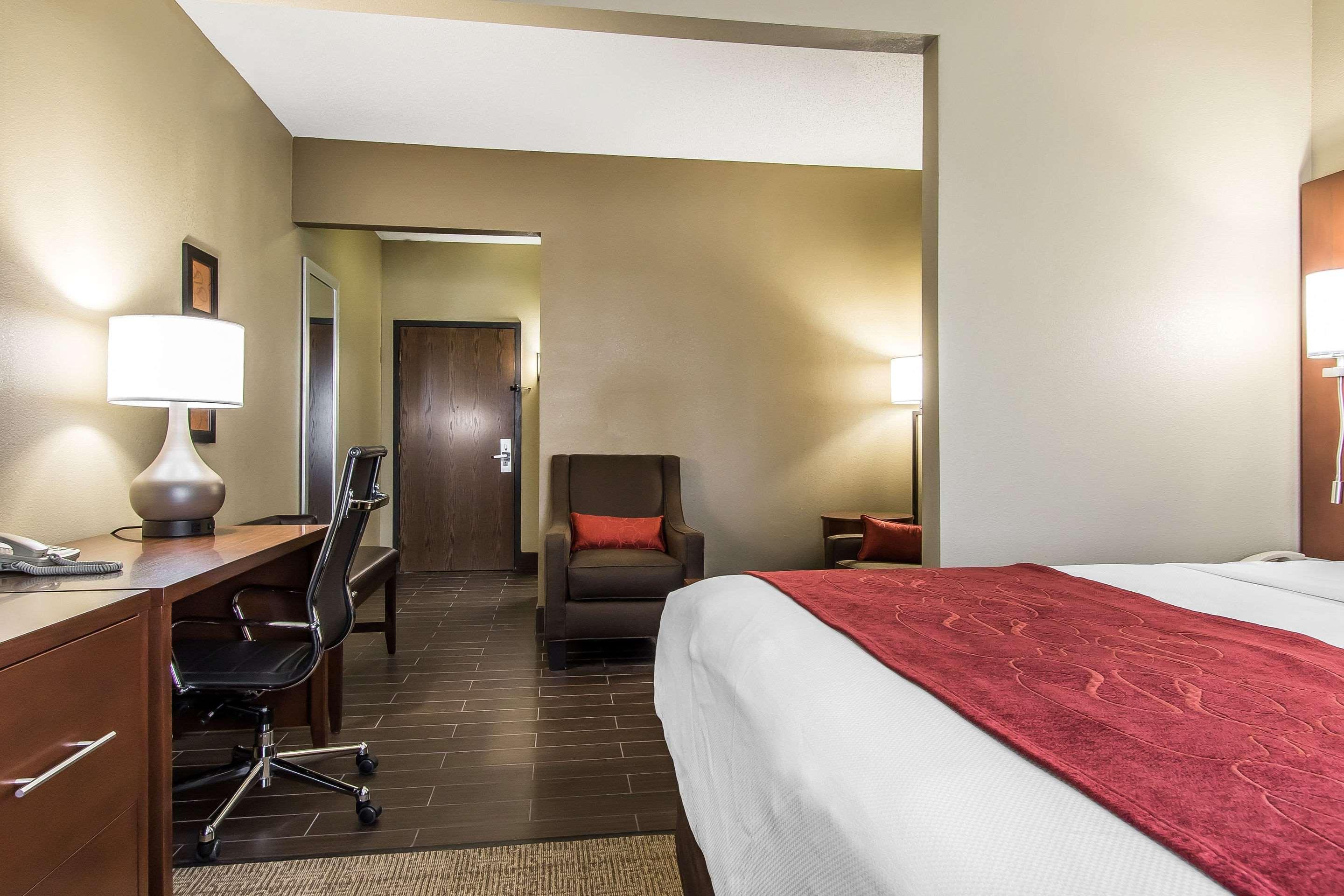 Comfort Suites Effingham Eksteriør billede